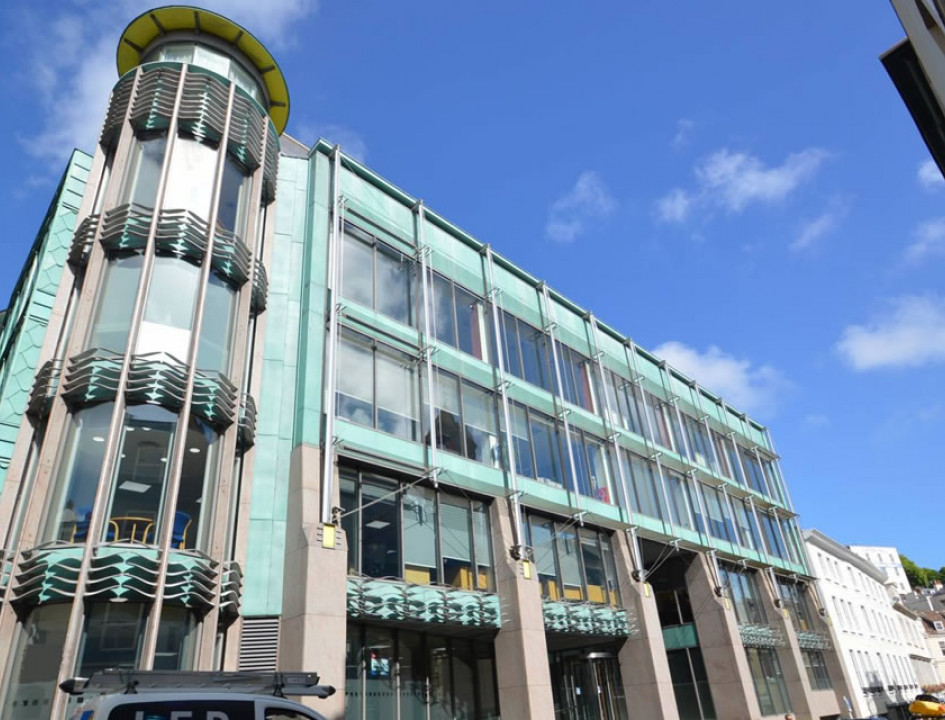 Daikin VRV-Q provides rapid solution in rolling refurbishment