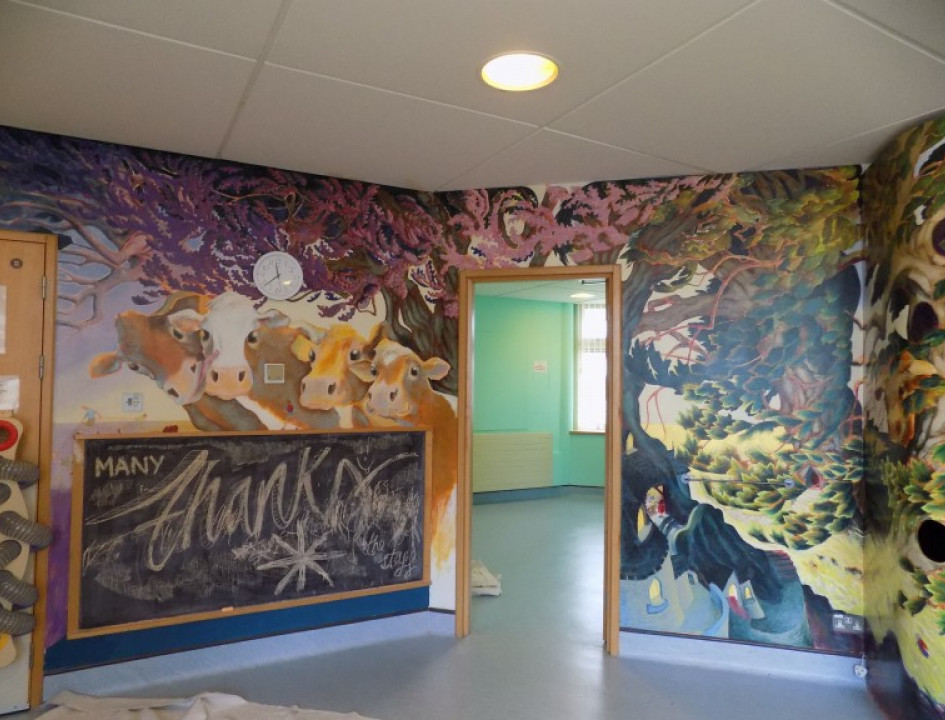 Frossard ward children’s playroom receives a makeover from AFM