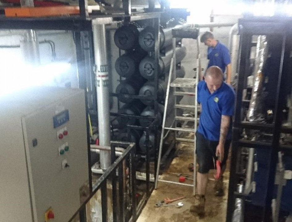 AFM work through the night at the PEH